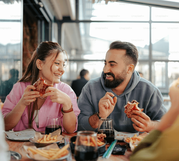 Couple enjoying dinner at a family-friendly restaurant in Jaipur